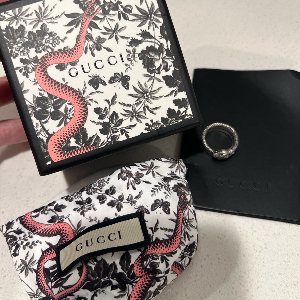 Gucci Silver Snake Ring Size 6 1/2 - Picture 6 of 6